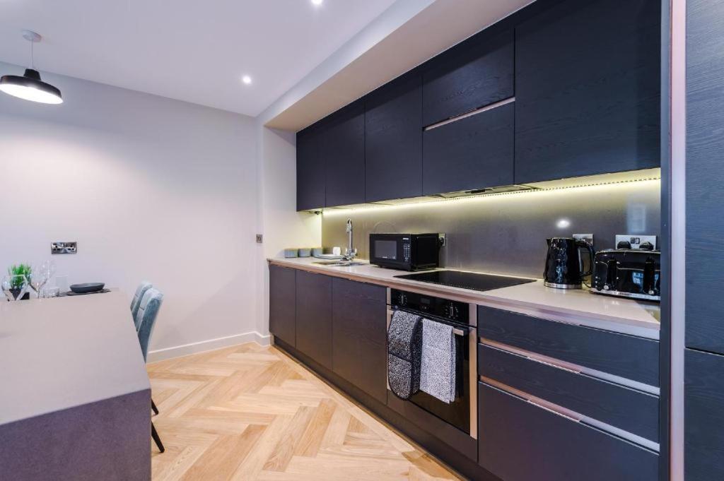 Exquisite Abode Sleeps 6! Appartement *